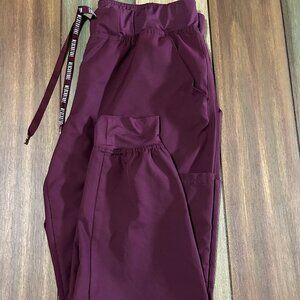 Med Couture Insight Women's 6-Pocket Cargo Jogger Scrub Pants